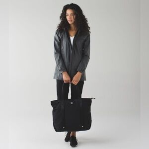 Lululemon Summer Lovin' Tote